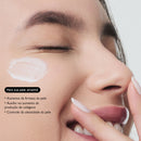 Primer facial com niacinamida e efeito lifting.