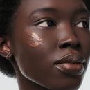 Primer facial com niacinamida e efeito lifting.